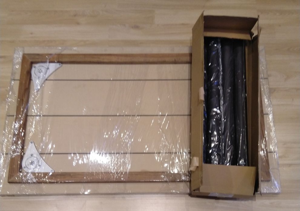 Нова дизайнерска трапезна маса