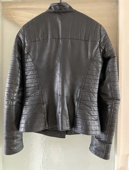 Черно яке от естествена кожа