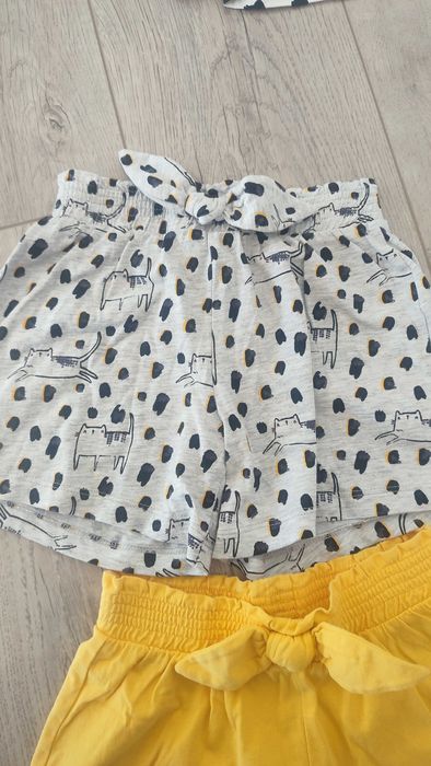 Къси панталони за момиченце