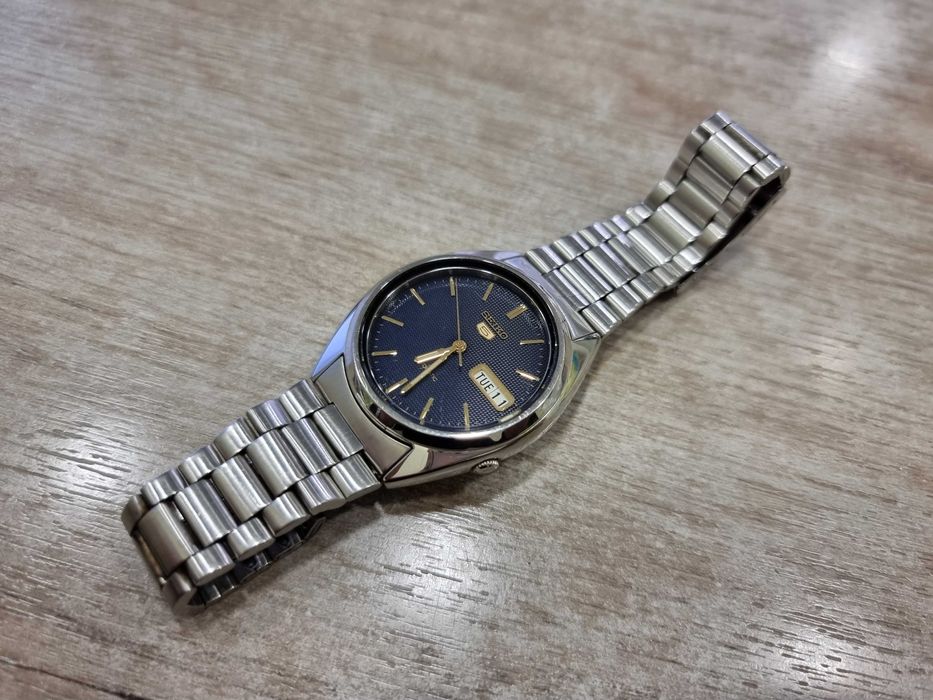 Часовник Seiko 5