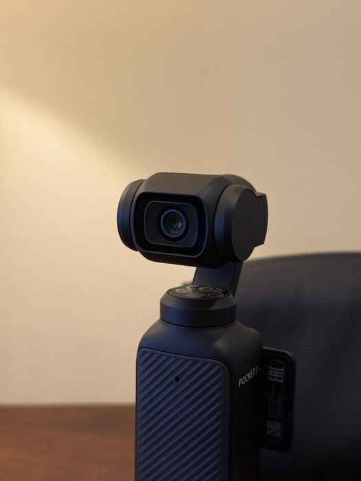 DJI Osmo Pocket 3 Creator Combo + filtre NEEWER ND 16-256, UV, CPL variabil