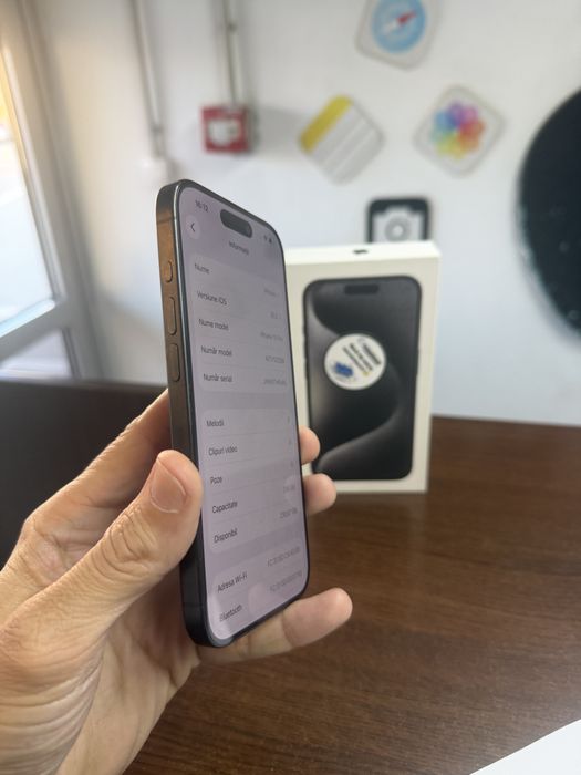 Vand Iphone 15 Pro 256Gb Full box