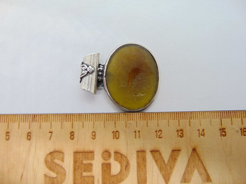 Pandantiv din argint si sticla de mare