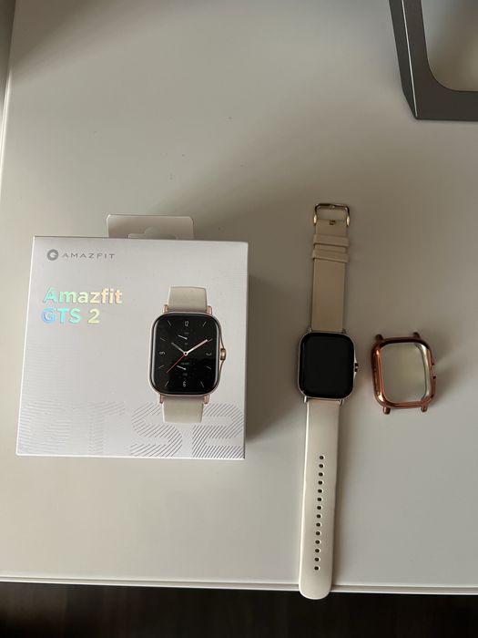 Смарт часовник Amazfit GTS 2