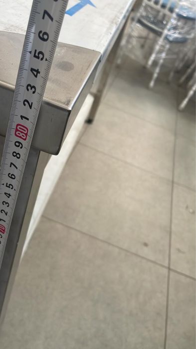 Новый стол качественный