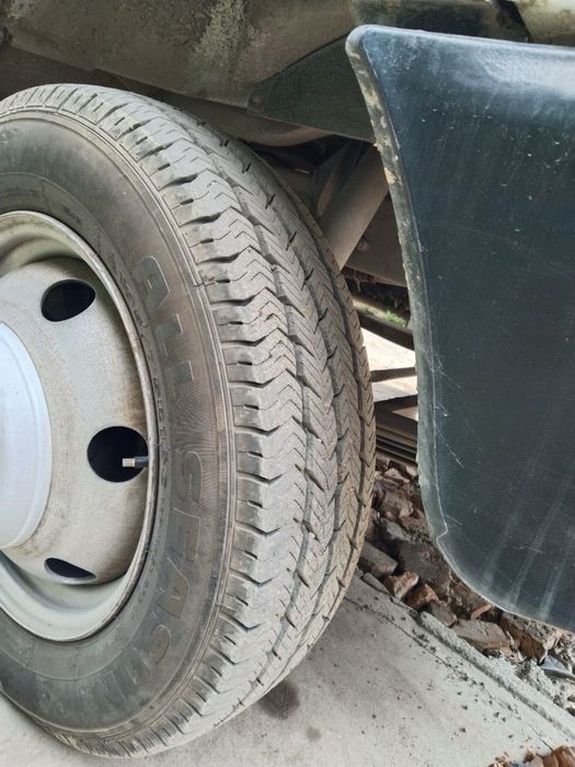 Sotiladi Gazel 2001 yil