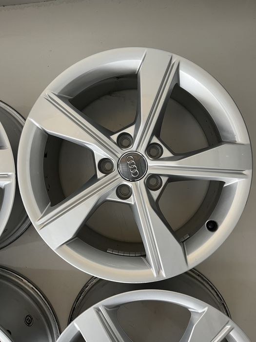 Оригинални джанти 17 цола 5х112 за Ауди А4 Б9/Audi A4 B9