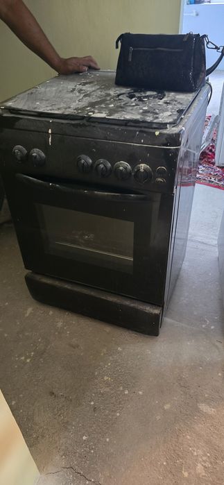 Gaz plita uzining vitishkasi bilan