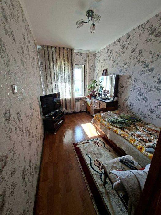 2х комнатная квартира срочна улучшенная планировка