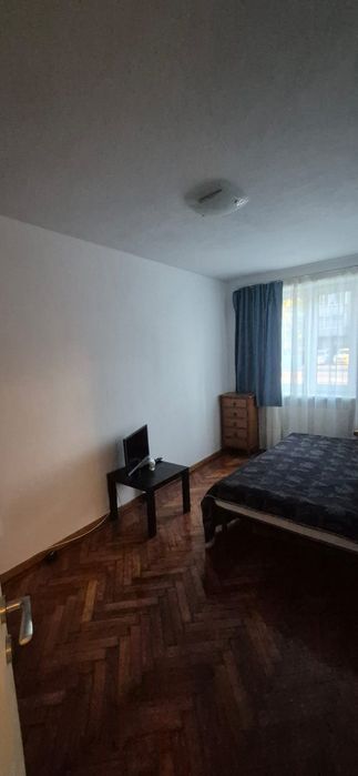 Proprietar • Ofer spre închiriere apartament 3 camere, Terezian (zonă E-ON) • Prima închiriere