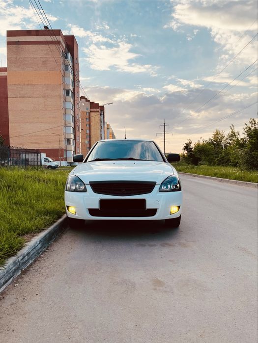 Приора 1 продам.