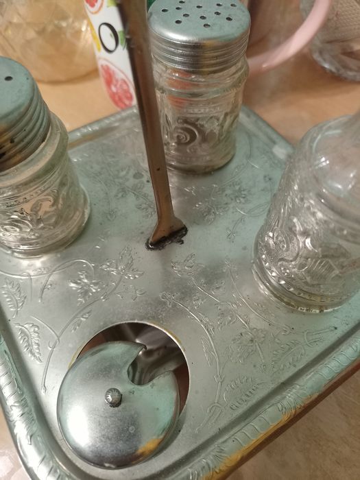 Продаётся советский  набор для специй