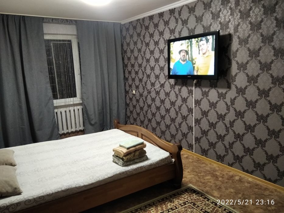 1-комнатная квартира посуточно 8 мкрн