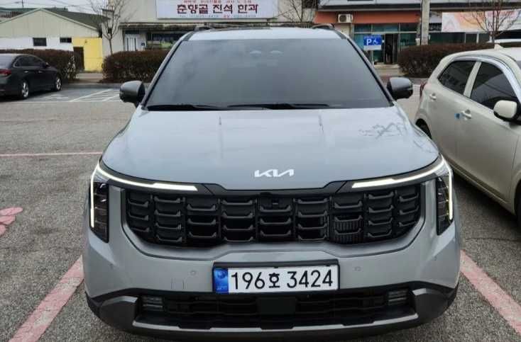 Kia Carnival Gravity бензин+гибрид