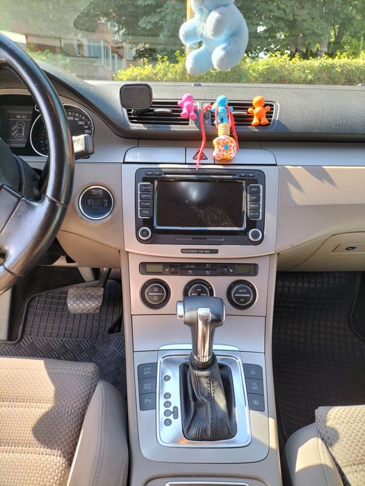 De vânzare Volkswagen Passat B6 -2.0TDI