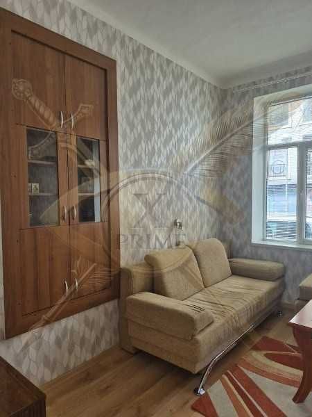 Етаж от къща в Център! 21913462