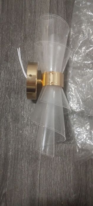 Продам бра новая