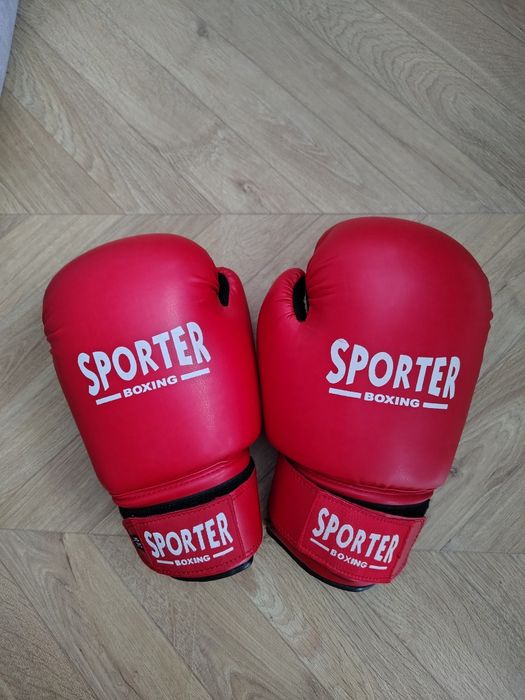 Боксови ръкавици