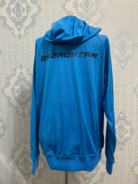 форма Казахстан, экипировка