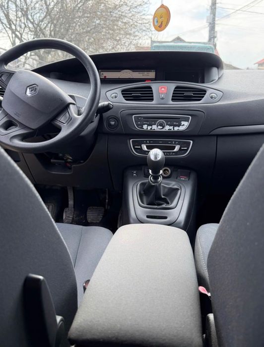 Renault Scenic 1.9 dCi 2009