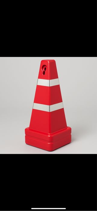 Signal konusi / yo‘l to‘sig‘i – plastmassa, og‘ir taglikli