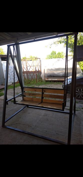 Качели лофт для сада во двор