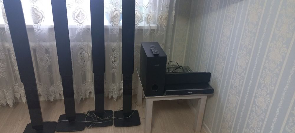 Продам домашний кинотеатр Pilips.