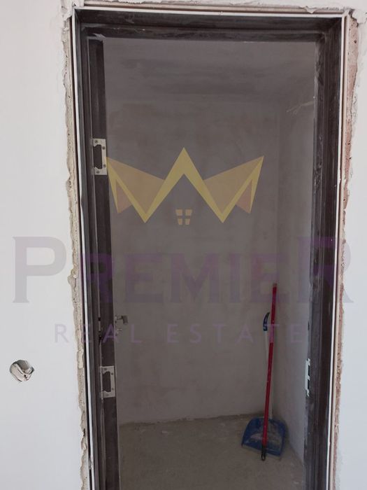 Продава се Тристаен апартамент в Каварна - 83 кв.м за 880 €/кв.м - Снимка #12