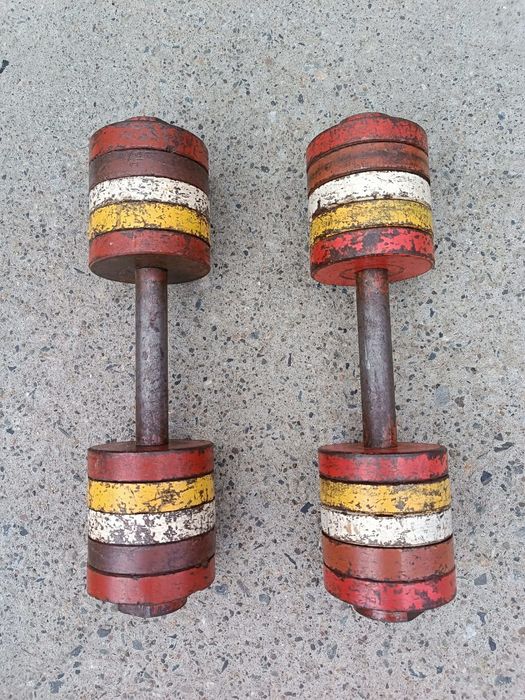 Продам 2 гантели