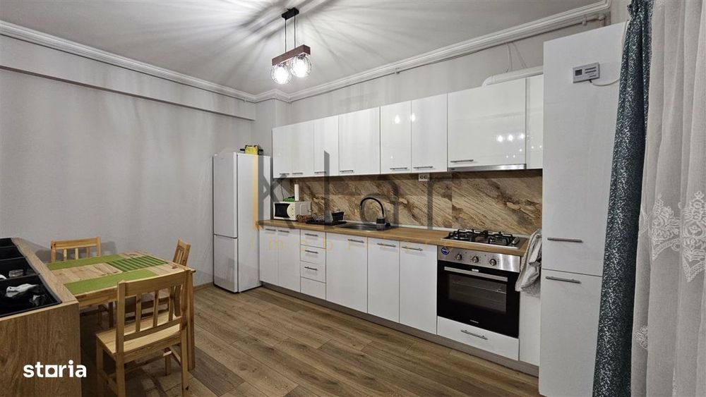 Apartament 2 camere 55mp,balcon 10mp, Centruzona Scala Center