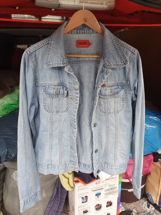 •ATENȚİE ! Am 2500 kg de haine second hand la sac preț 18 lei kg•