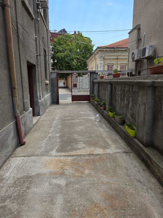 Продава се Етаж от къща в Хасково, Училищни - 94 кв.м за 514 €/кв.м - Снимка #5