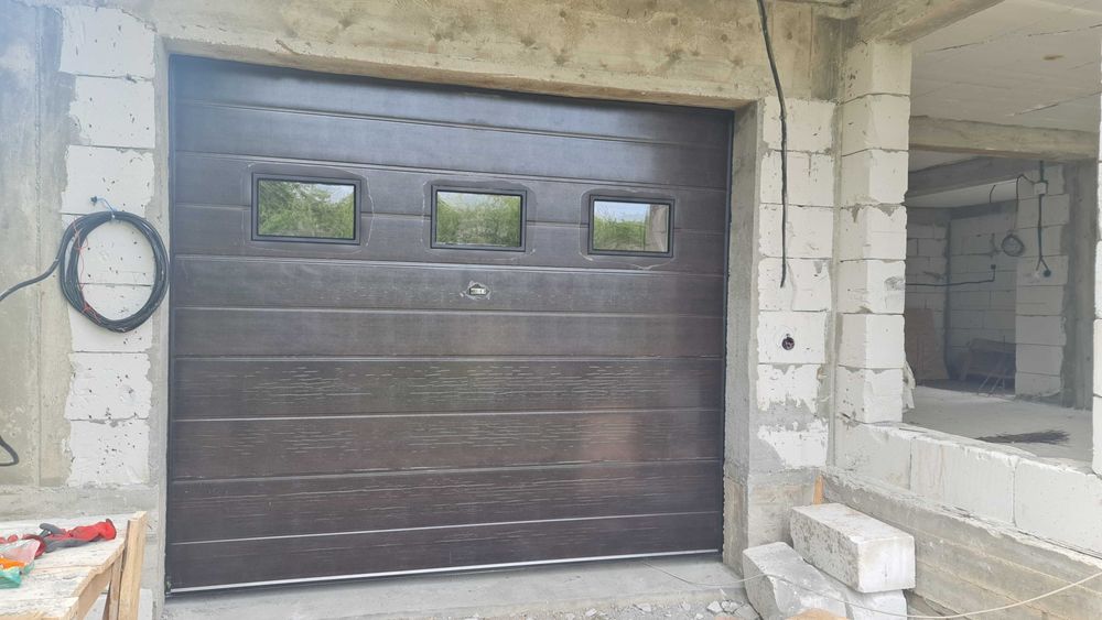 usi garaj sectionale automate strehaia