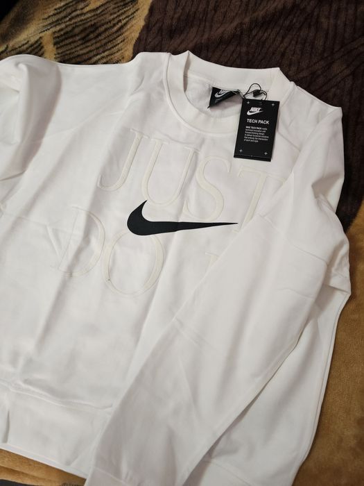 Bluza dama nike noua