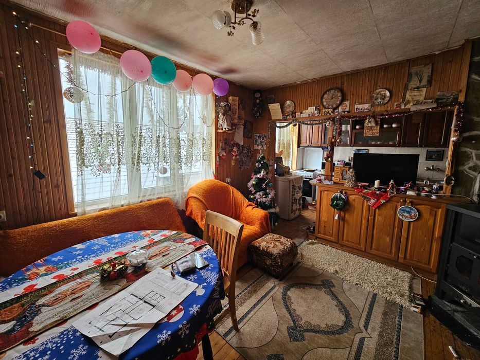 Етаж от къща град Дебелец