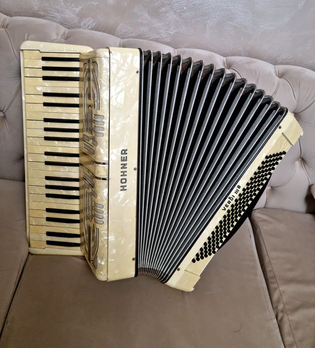 Acordeon Hohner Verdi 3B 120 Basi