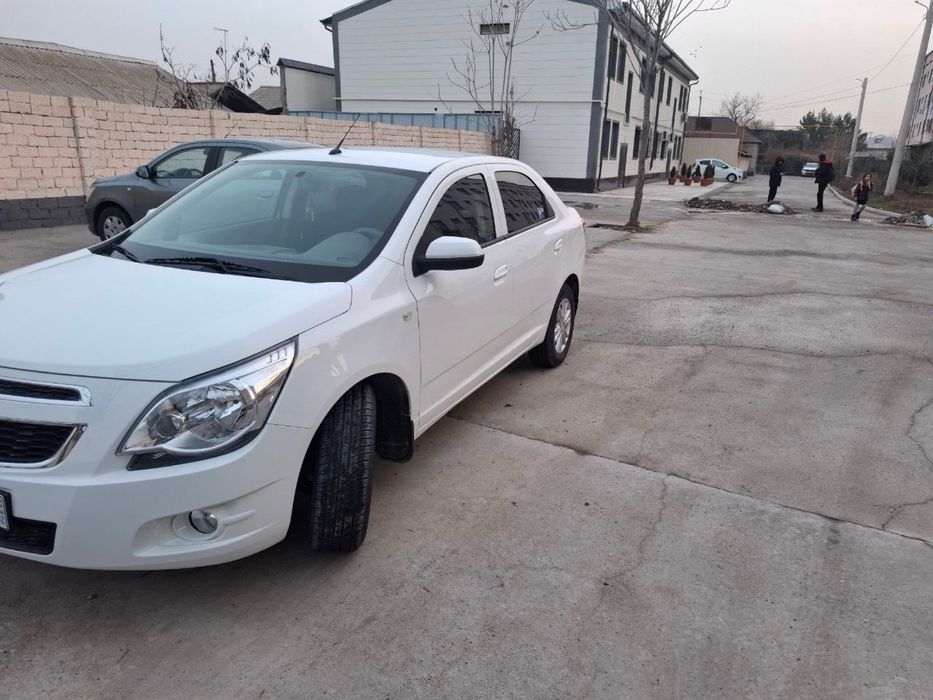 Продаетсь кобльт 2025 год пробег 7800 в хорошм