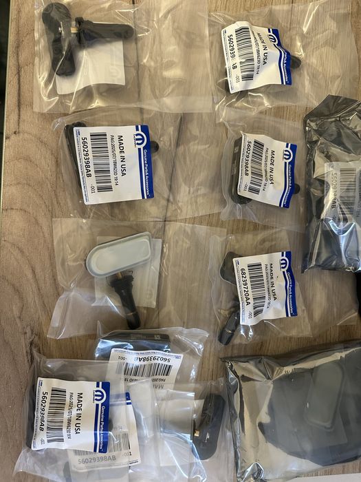 Mopar Датчик за налягане в гумите TPMS
