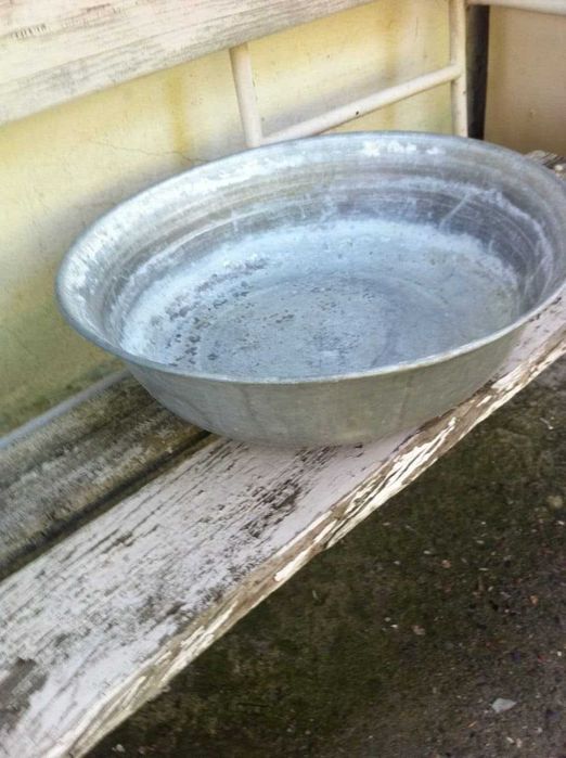 таз аллюминиевый большой