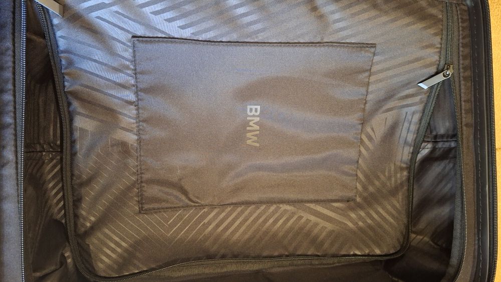 Bmw  куфар  за  багаж
