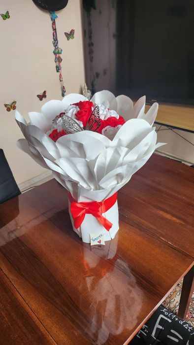 Buchete trandafiri sapun ,satin