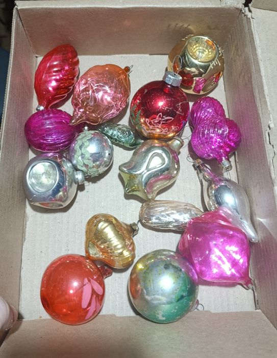 Продам ёлочные игрушки