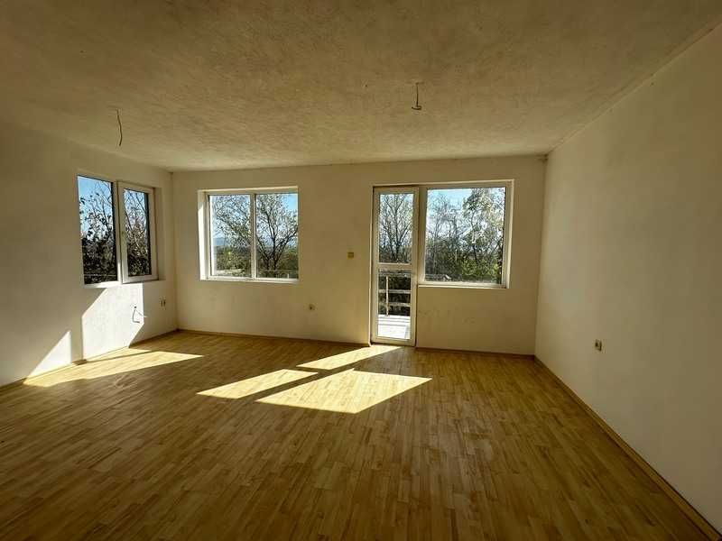 Продава се Къща в с. Конево, Област Шумен - 226 кв.м за 221 €/кв.м - Снимка #8