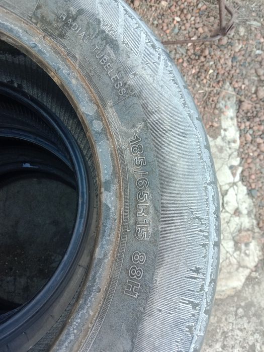 Продам резину 185х65х15