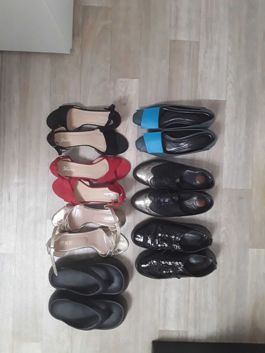 Încălțăminte damă  M39  stare impecabilă   ,toate  120 de lei.