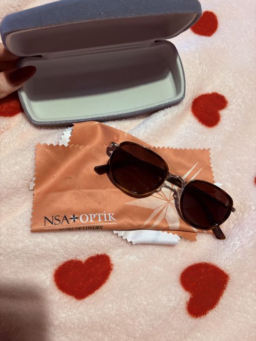 Маркови слънчеви очила