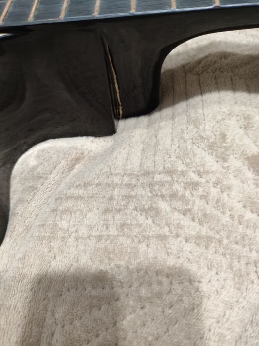 Гитара б/у 35000