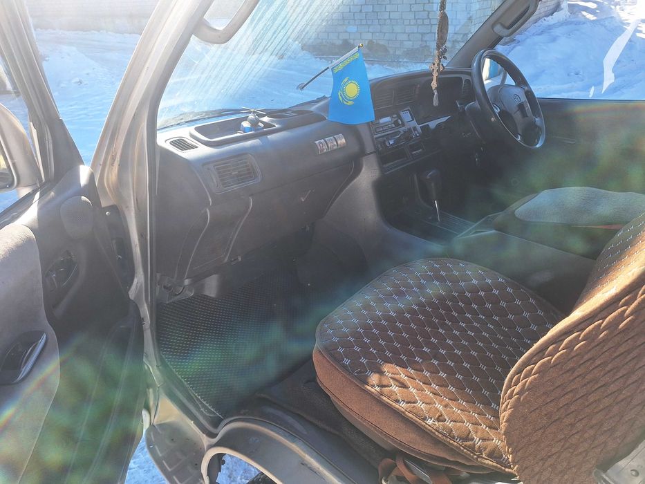 Продам тайота хайс 1996г.в