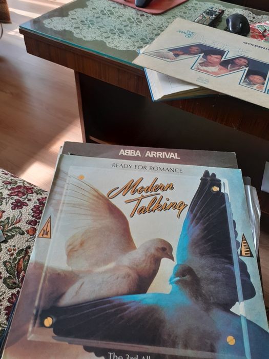 Продавам грамофонни плочи