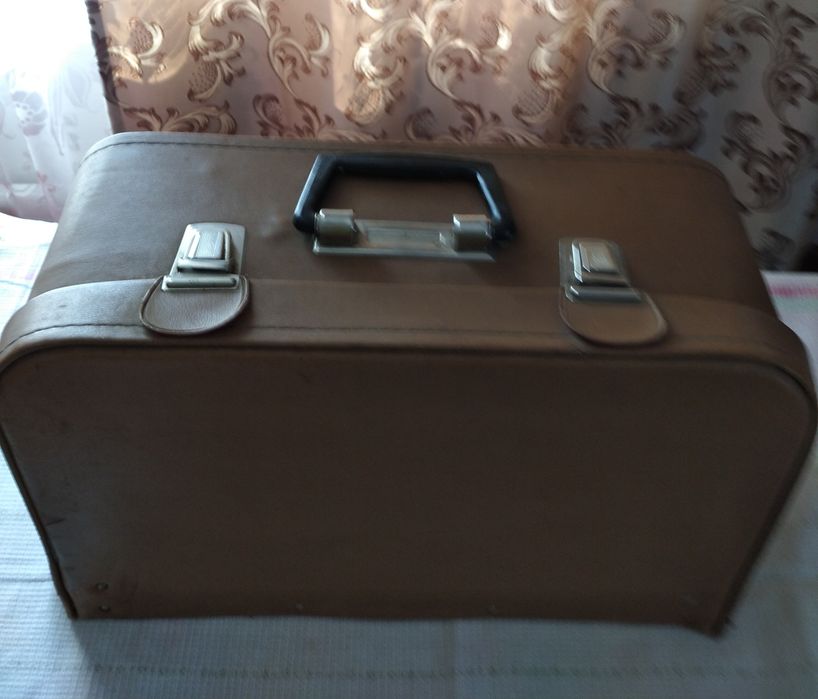 Машинка швейная ссср